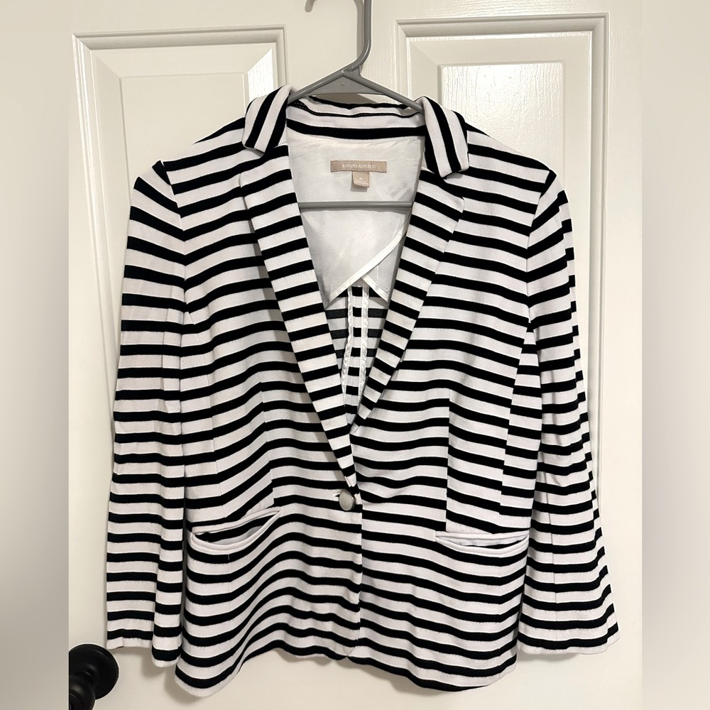 Banana Republic striped blazer size 8